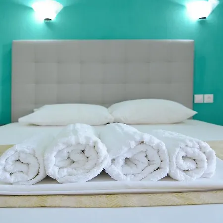 House Toula Elegant Appartamento