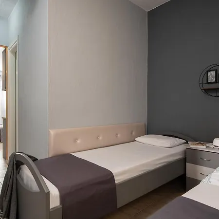 Apartment House Toula Elegant Sarti