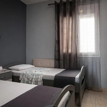 Apartment House Toula Elegant Sarti