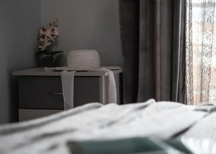 House Toula Elegant Apartment Sarti